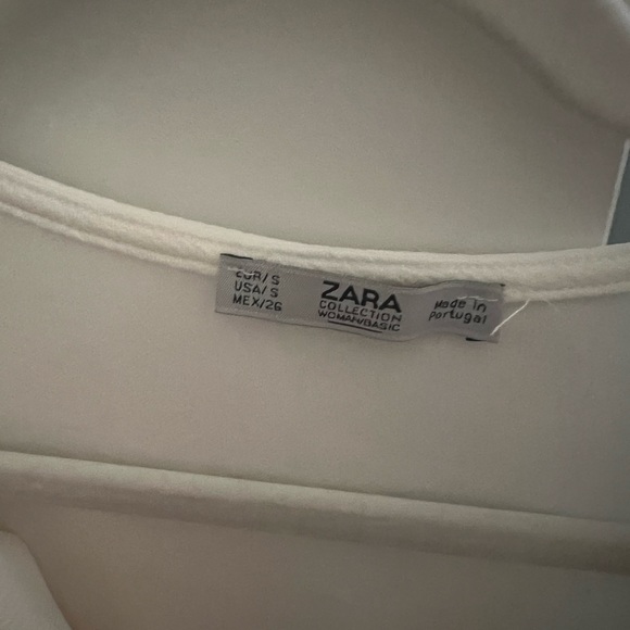 Zara Yellow Floral Print Top (size S) - Picture 3 of 3